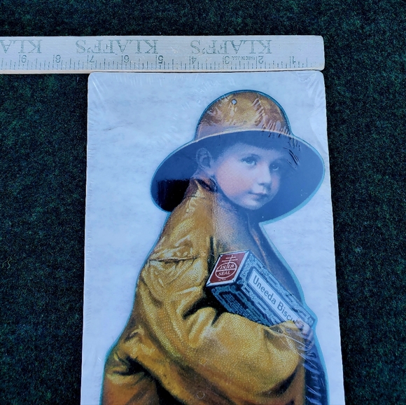 Uneeda Biscuit Sign National Nabisco Reproduction 1991 17" CardBoard Display - Picture 6 of 9